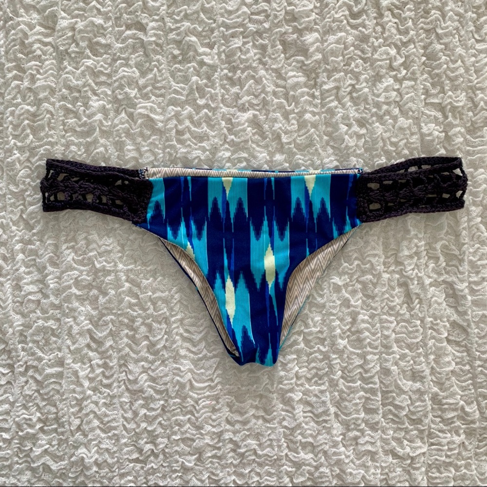 ACACIA blue cantik crochet bottoms
